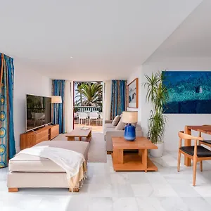 https://drago-residence-by-upper-luxury-housing-parque-santiago.in-canary-islands.com